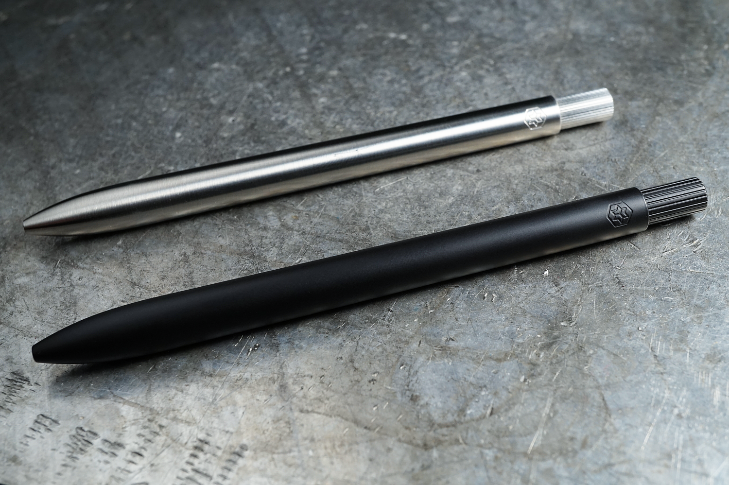 The Ajoto Pen 2.0 - Ebony Cerakote Stainless Steel — The